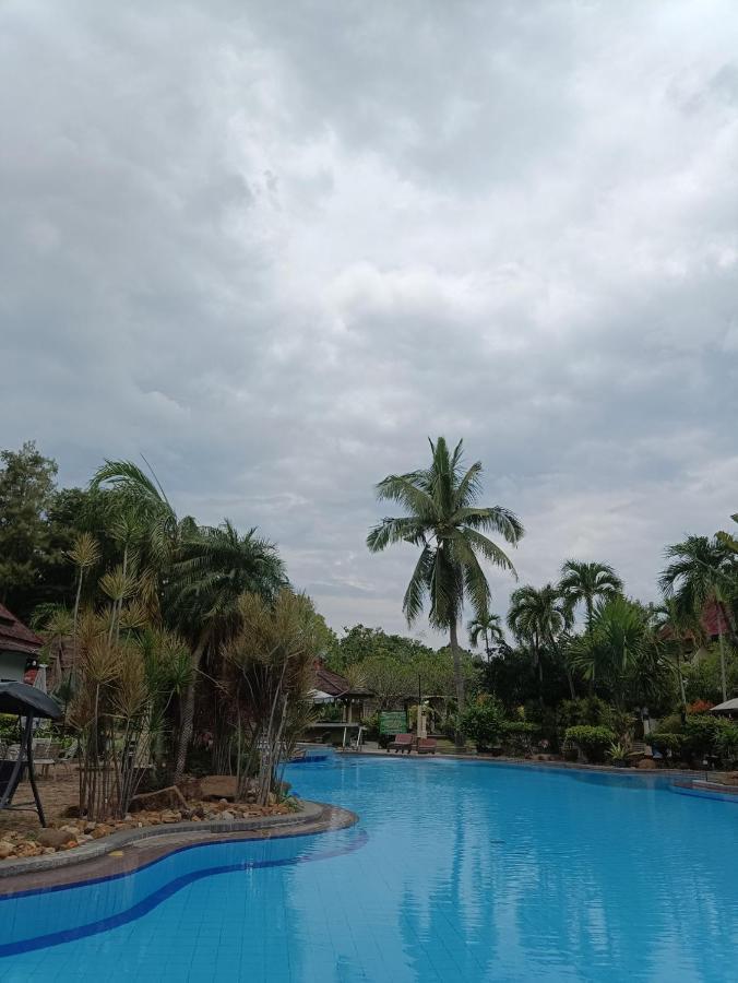 Ban Nam Mao Resort Na Chom Thian Bagian luar foto