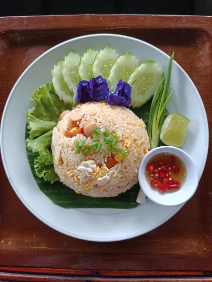 Ban Nam Mao Resort Na Chom Thian Bagian luar foto