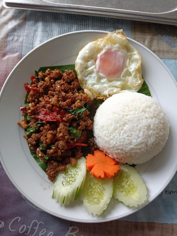 Ban Nam Mao Resort Na Chom Thian Bagian luar foto
