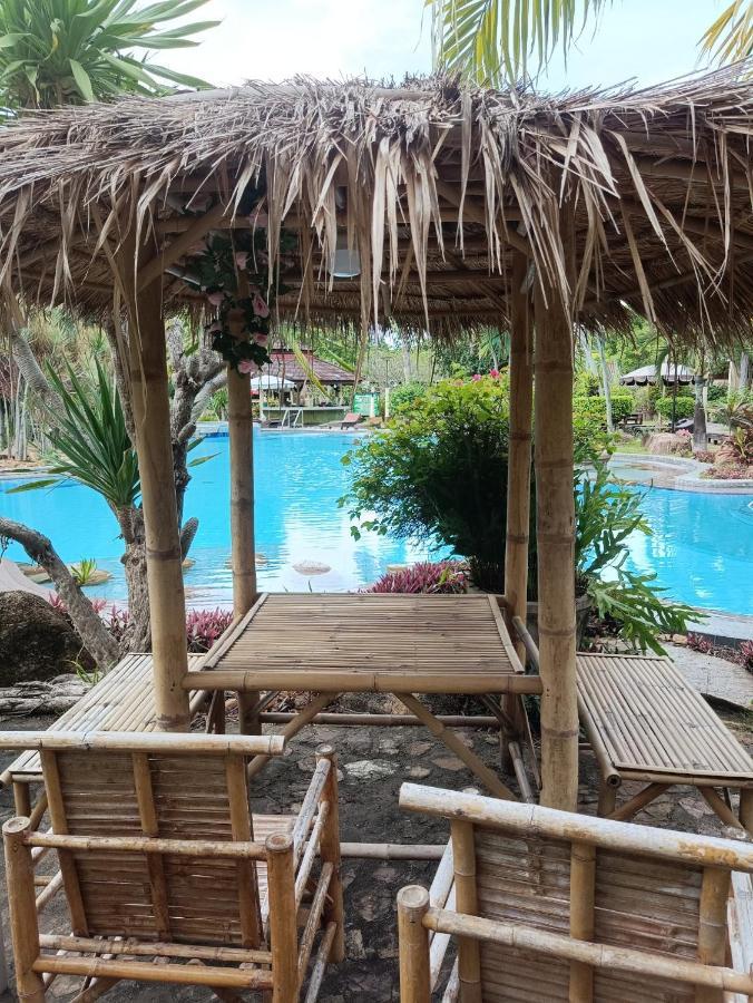 Ban Nam Mao Resort Na Chom Thian Bagian luar foto