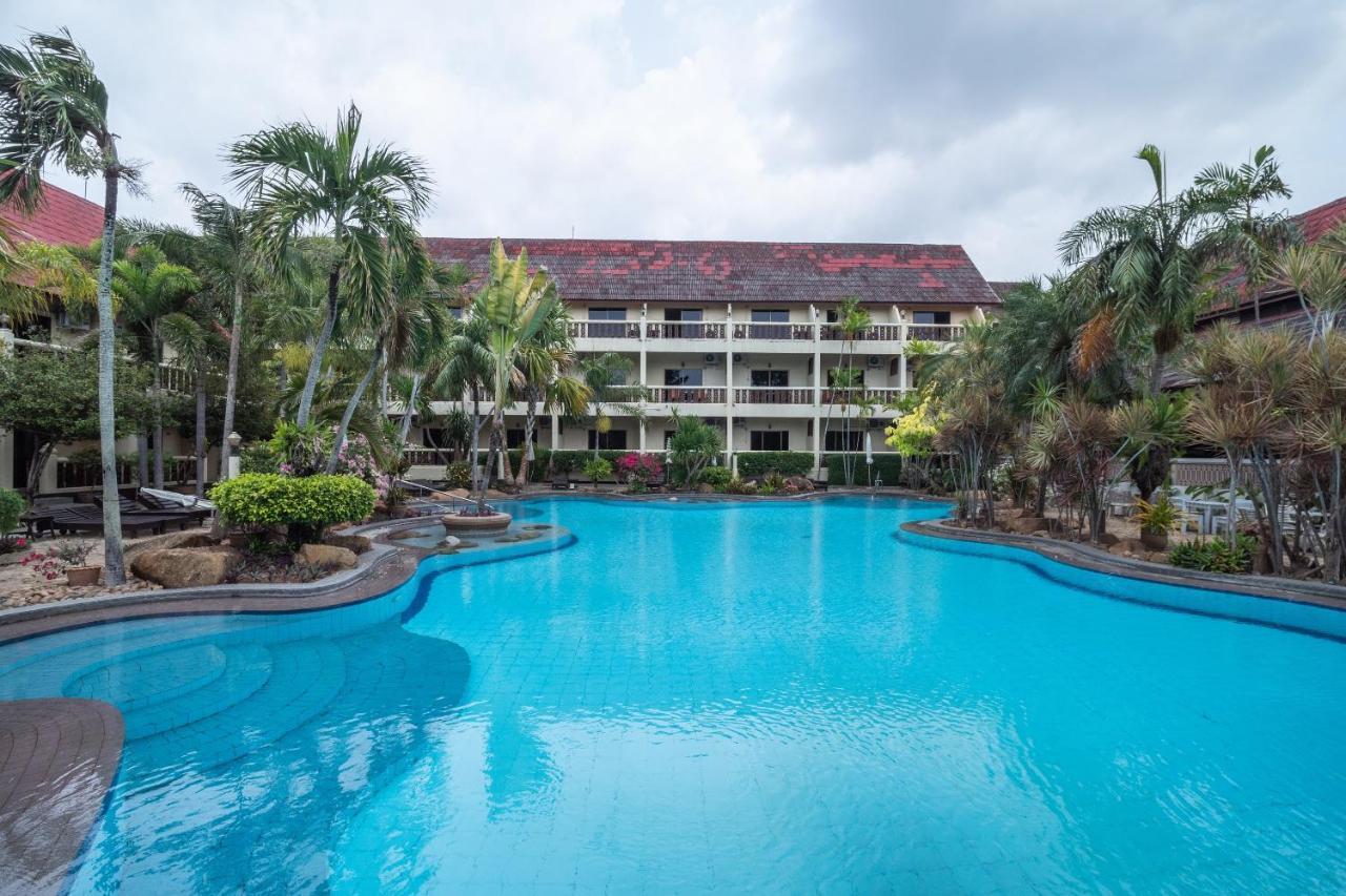 Ban Nam Mao Resort Na Chom Thian Bagian luar foto