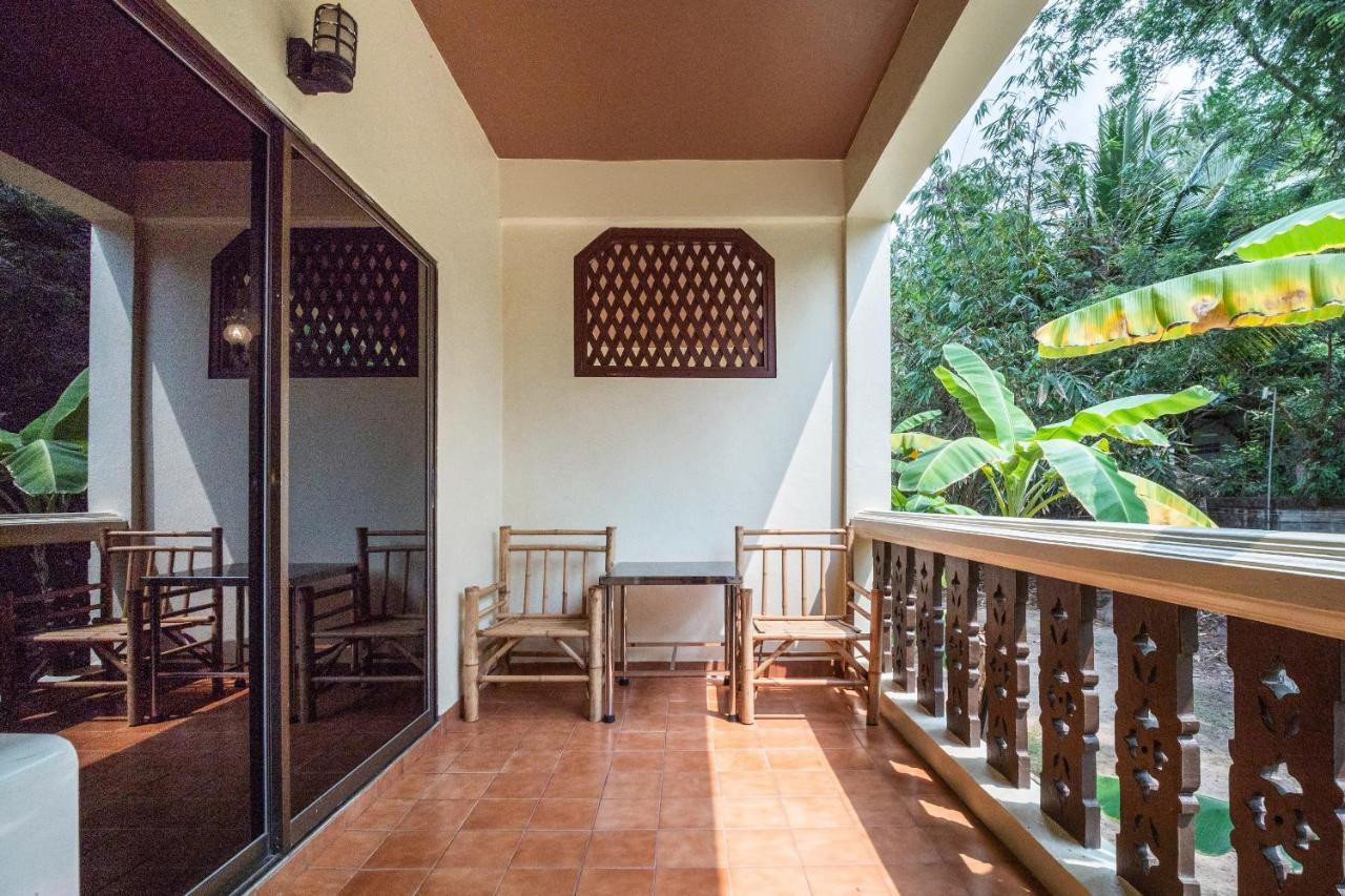 Ban Nam Mao Resort Na Chom Thian Bagian luar foto